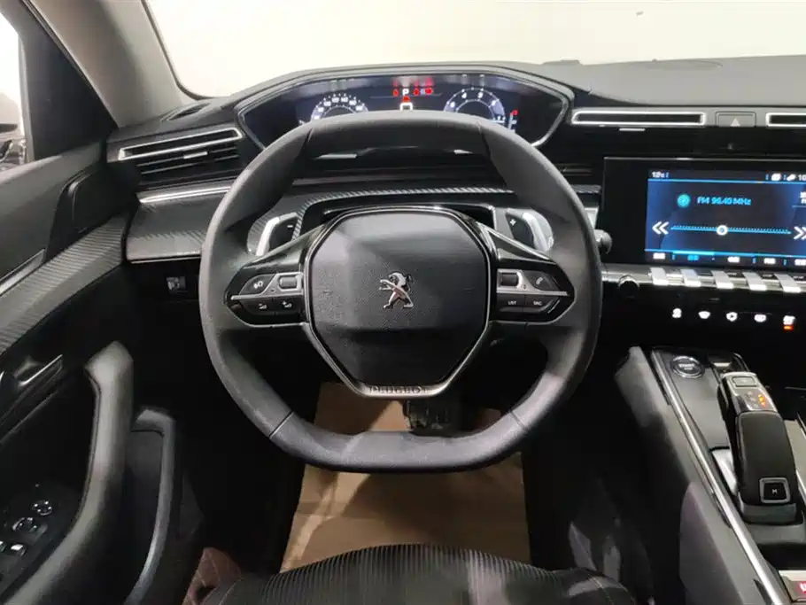 Peugeot 508 2023 — фото 15