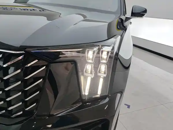 GAC Trumpchi GS8 2025