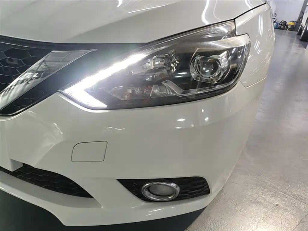 Nissan Sylphy 2018 — фото 24