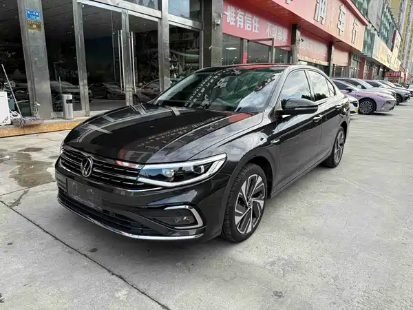 Volkswagen Bora 2023