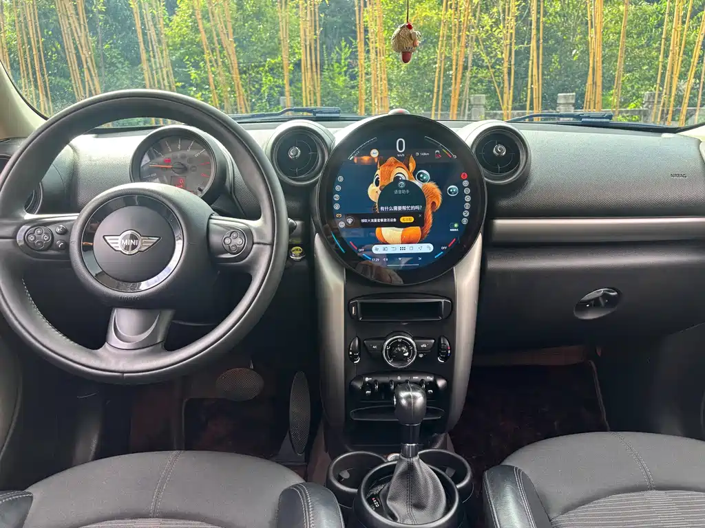 MINI Countryman 2016 — фото 14
