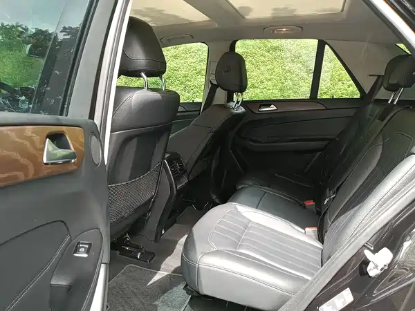 Mercedes-Benz GLE 2017