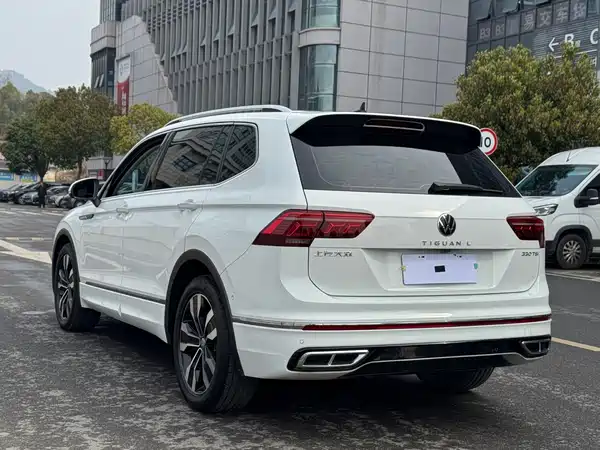 Volkswagen Tiguan L 2023