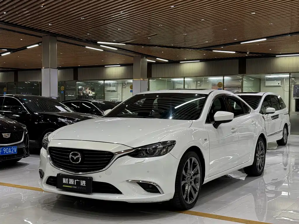 Mazda Atenza 2018 — фото 1
