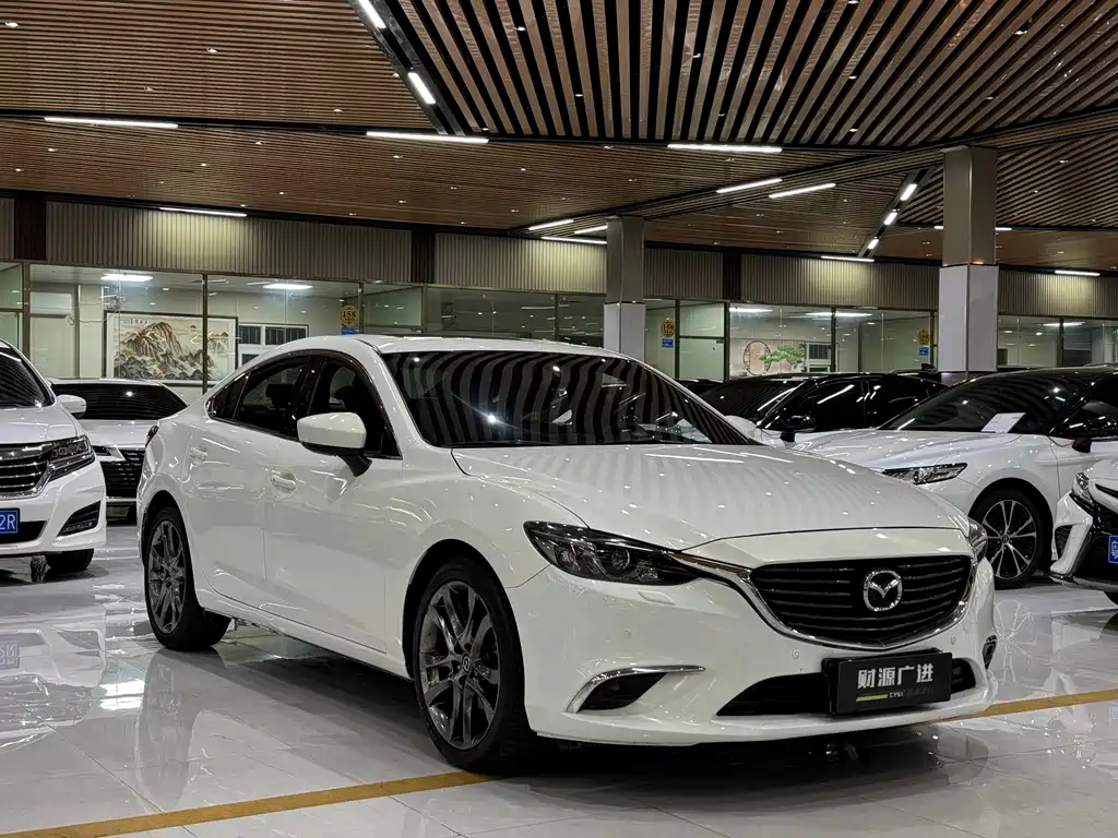 Mazda Atenza 2018 — фото 3