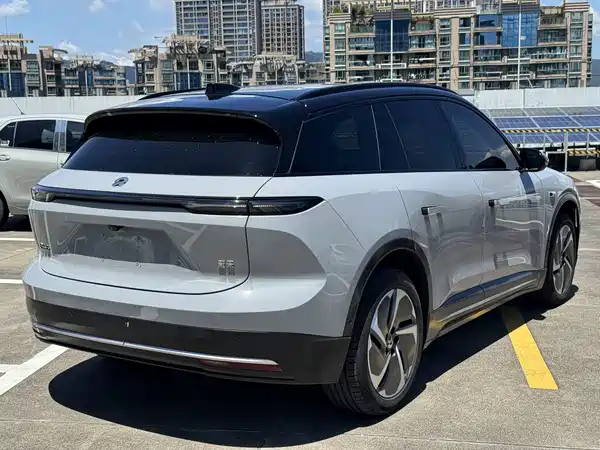 NIO ES6 2024