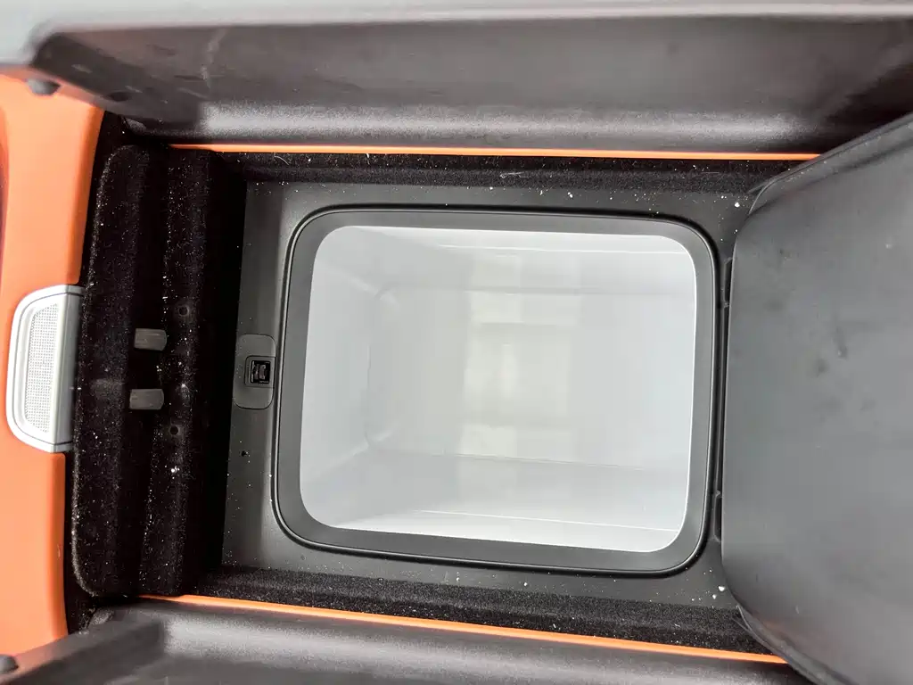 Deepal S09 2025 — фото 18