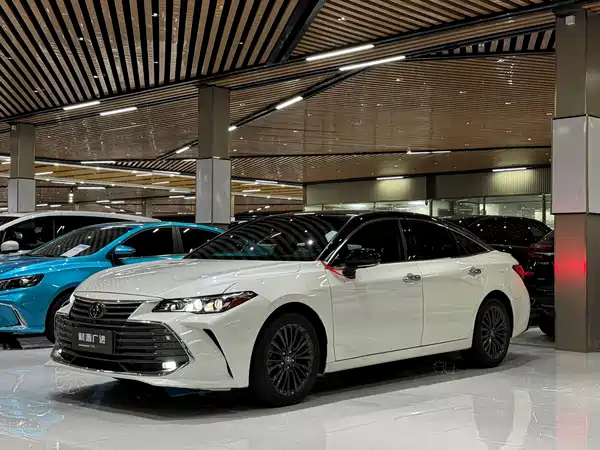 Toyota Avalon 2020