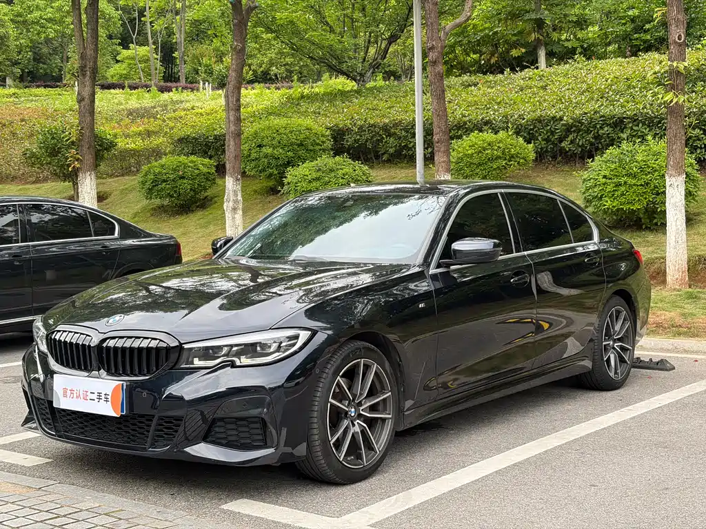 BMW 3 Series 2021