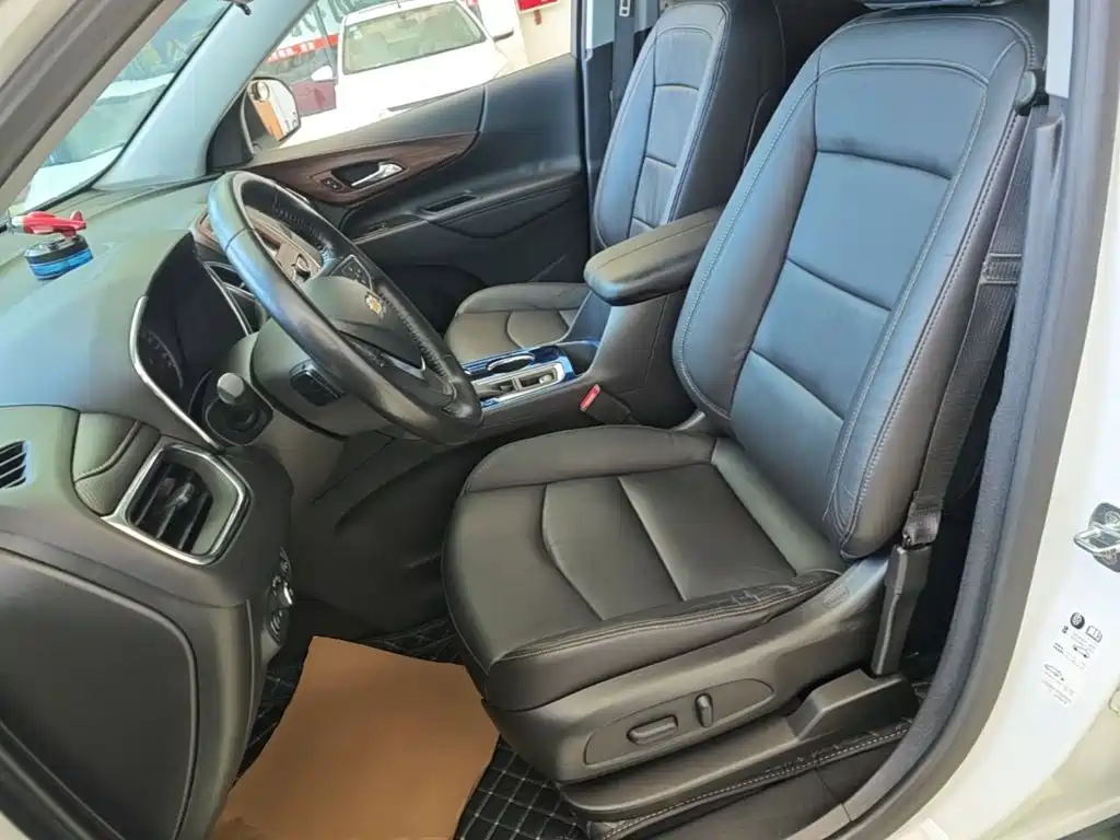 Chevrolet Equinox 2019 — фото 15