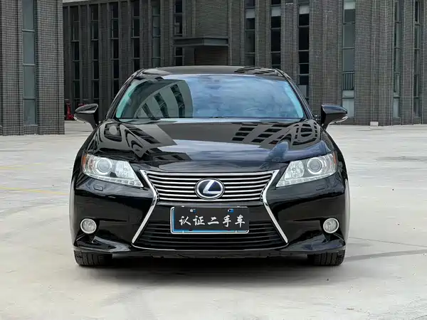 Lexus ES 2013