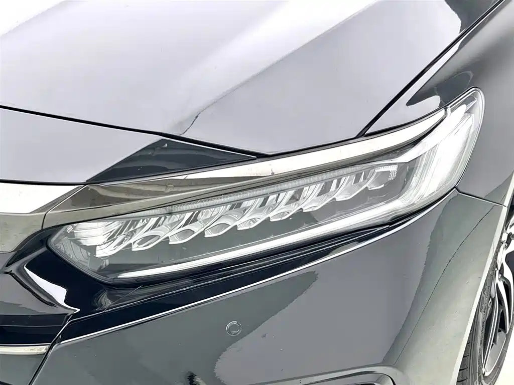 Honda Accord 2022 — фото 6