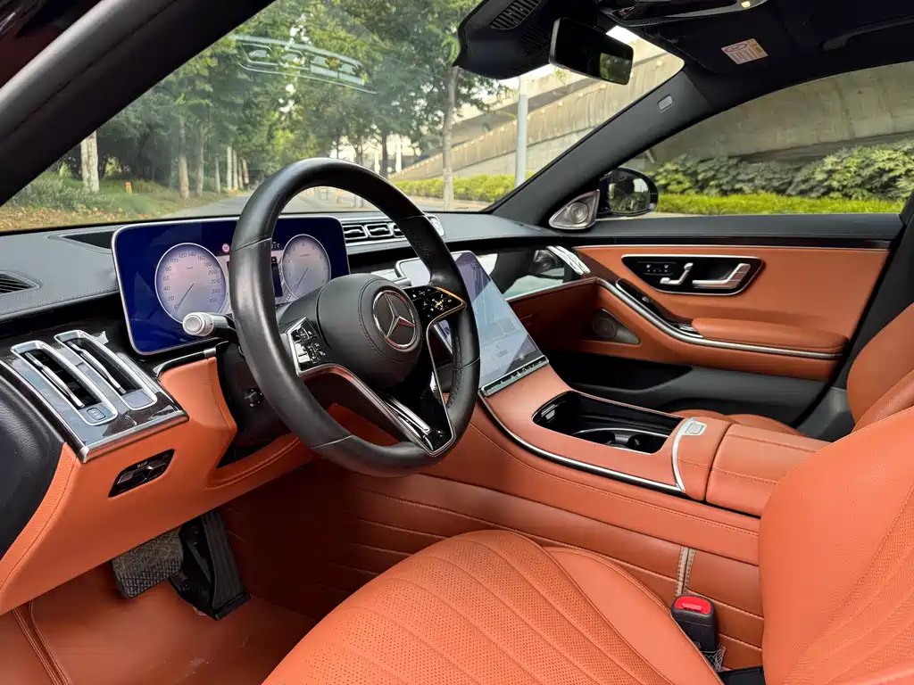 Mercedes-Benz S-Class 2023 — фото 6