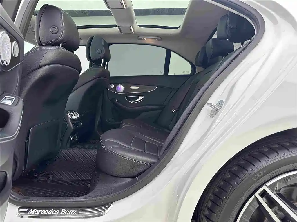 Mercedes-Benz C-Class 2021