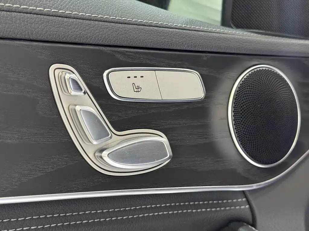 Mercedes-Benz C-Class 2019 — фото 6