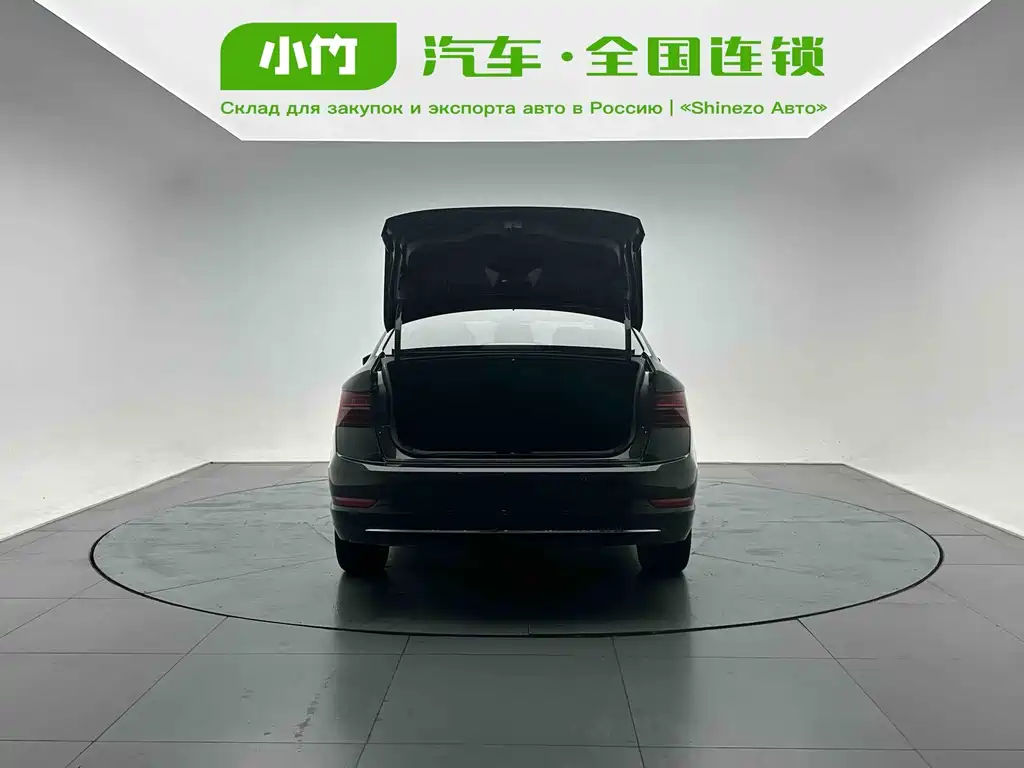 Volkswagen Sagitar 2022