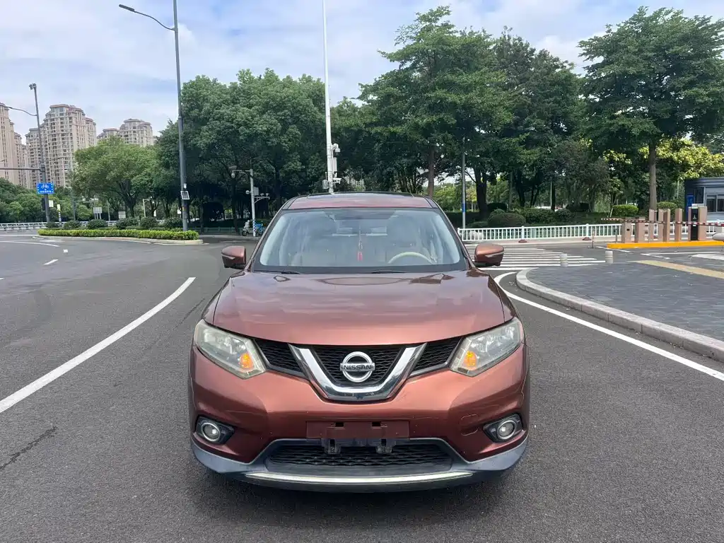 Nissan X-Trail 2014 — фото 3
