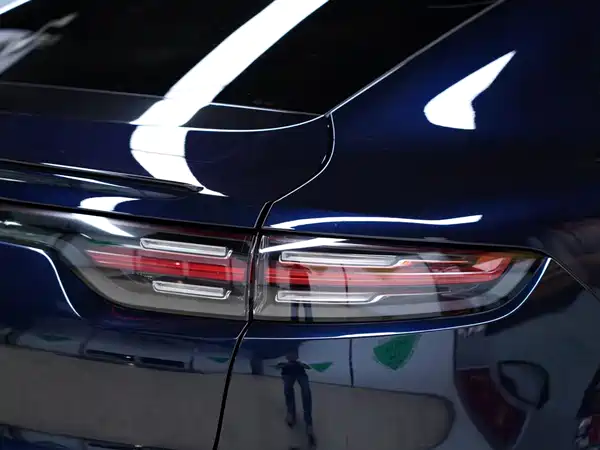 Porsche Cayenne 2022