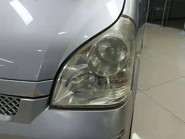 Wuling Rongguang 2014