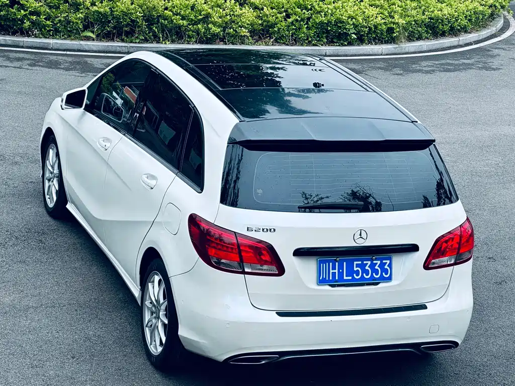 Mercedes-Benz B-Class 2015 — фото 5