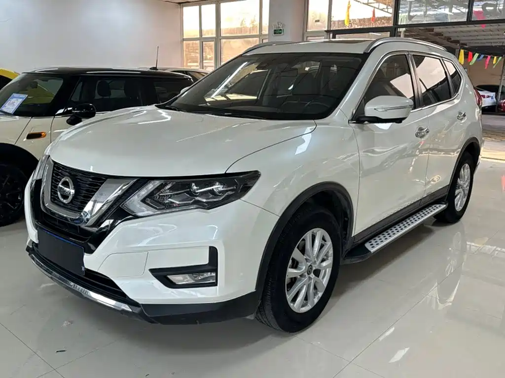 Nissan X-Trail 2022 — фото 1