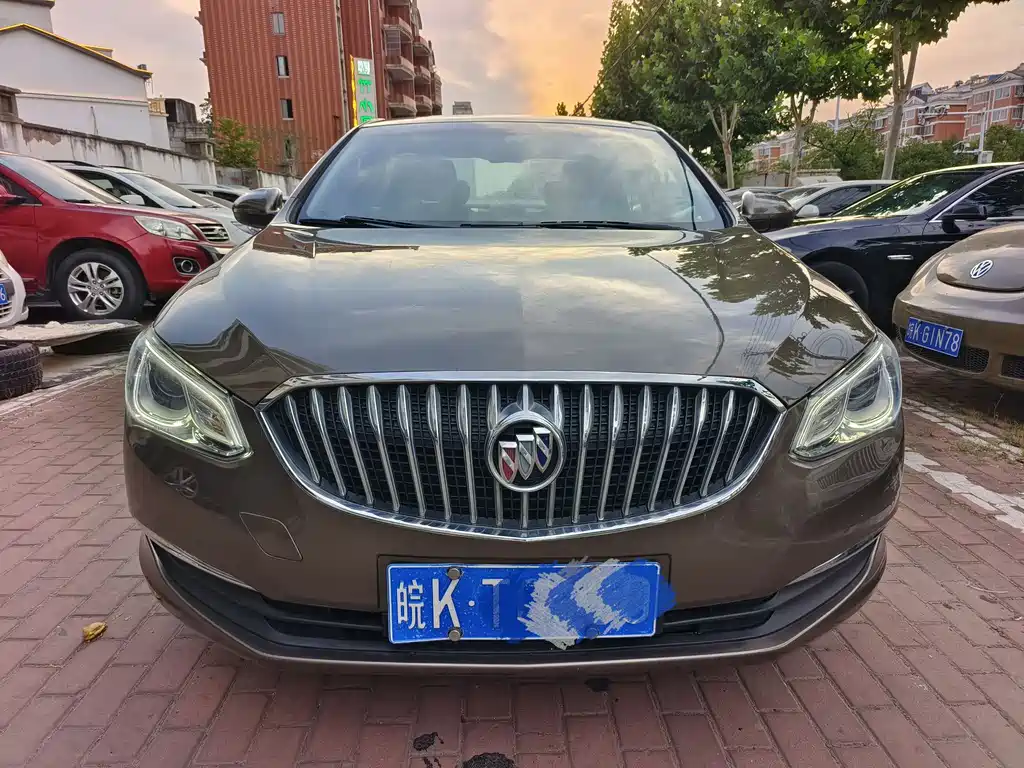 Buick Excelle 2016 — фото 1