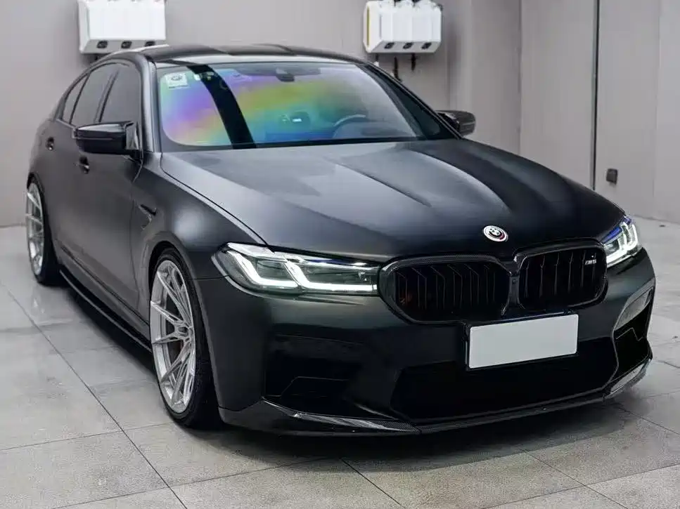 BMW M5 2021