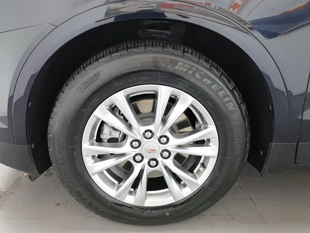 Cadillac XT5 2023 — фото 17