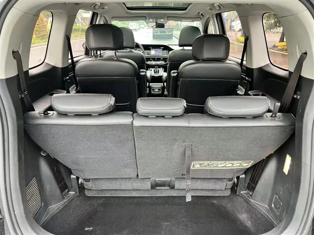 GAC Motor Trumpchi M6 2021 — фото 15