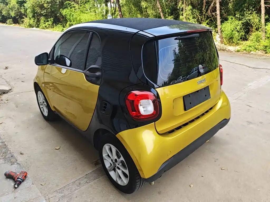 smart Fortwo 2017 — фото 5