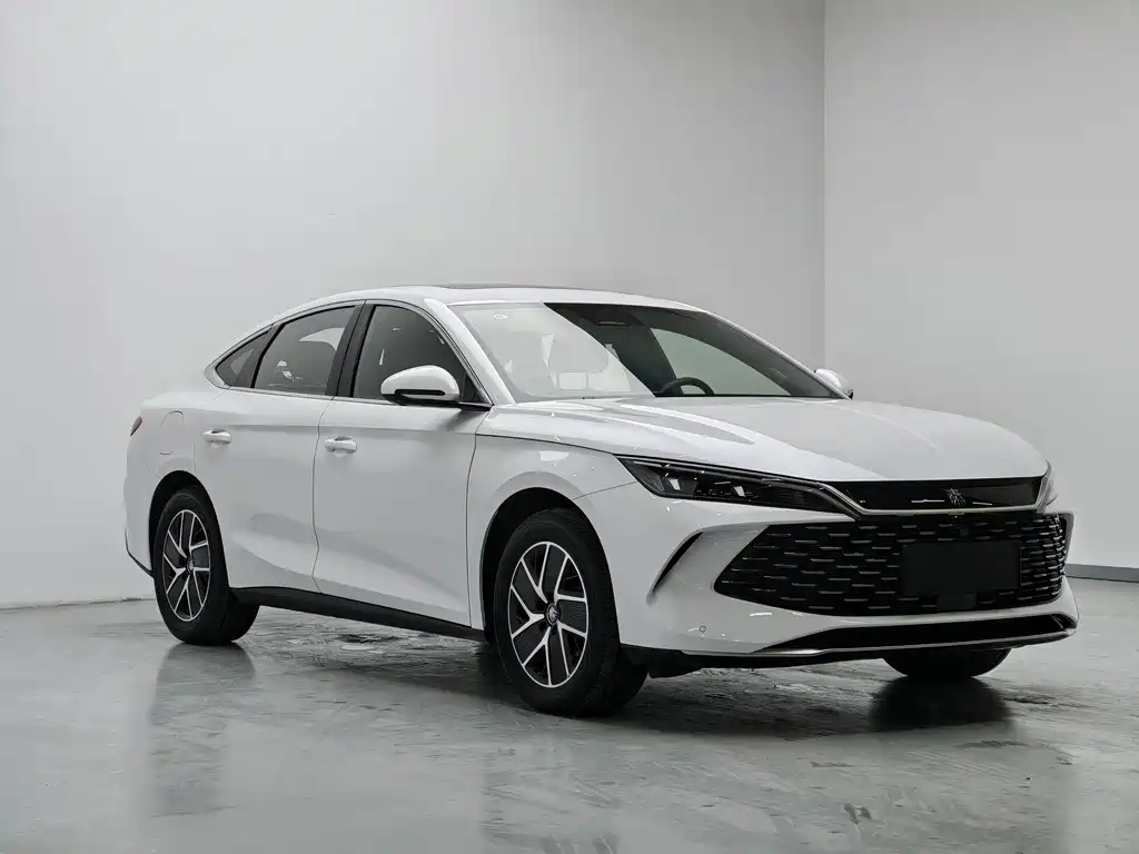 BYD Qin L 2025 — фото 3