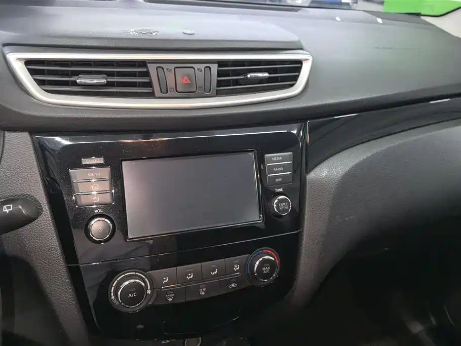 Nissan Qashqai 2016 — фото 13