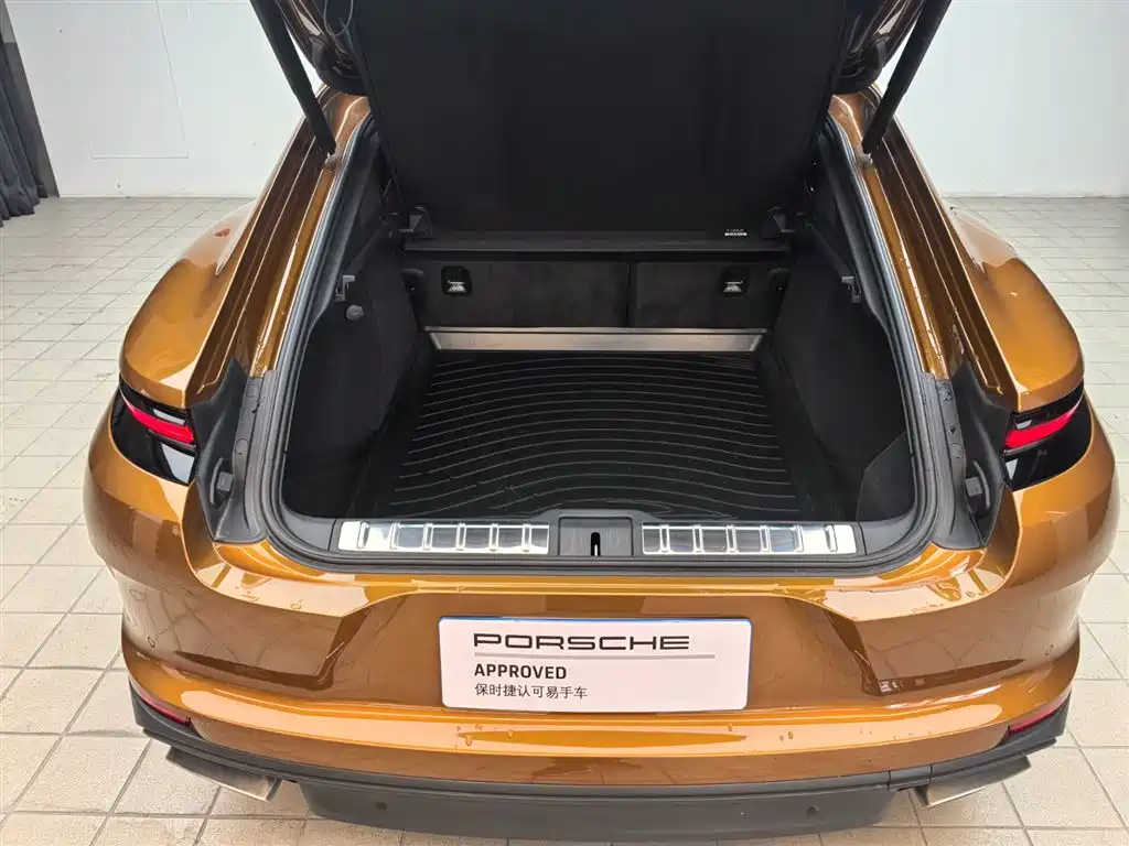 Porsche Panamera 2025 — фото 18
