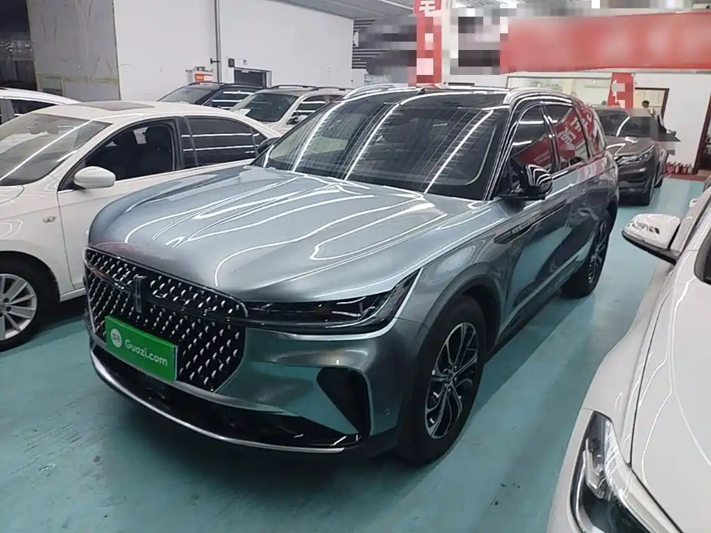 Lincoln Nautilus 2024