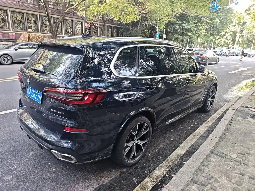 BMW X5 2022