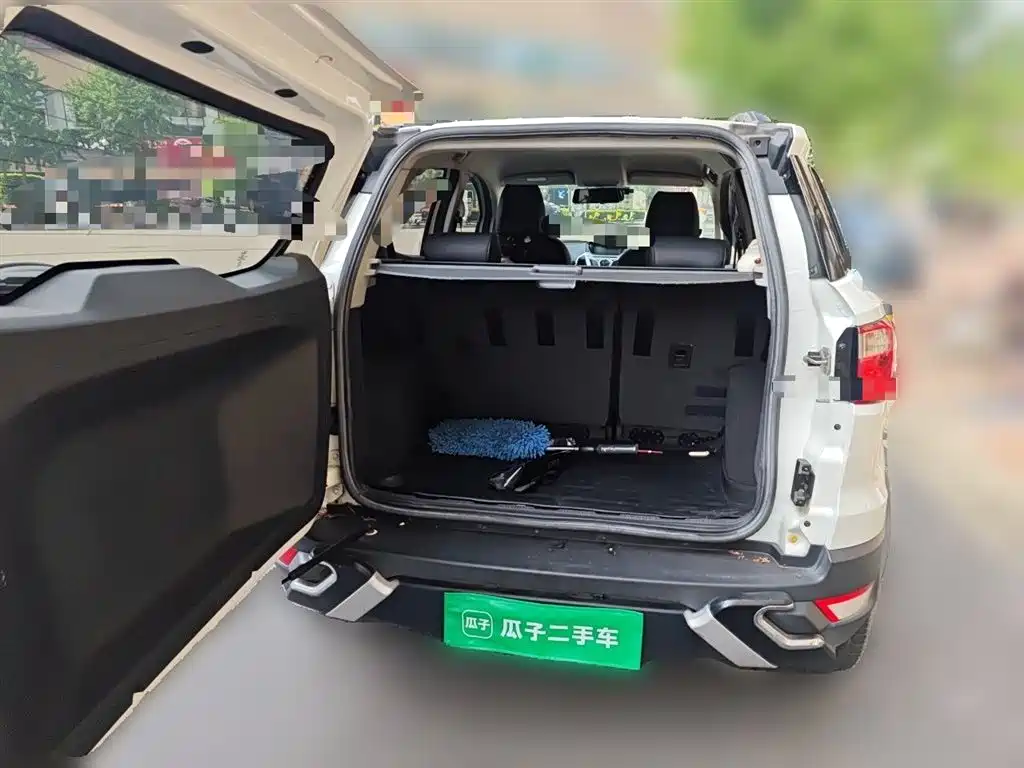 Ford Ecosport 2015 — фото 15