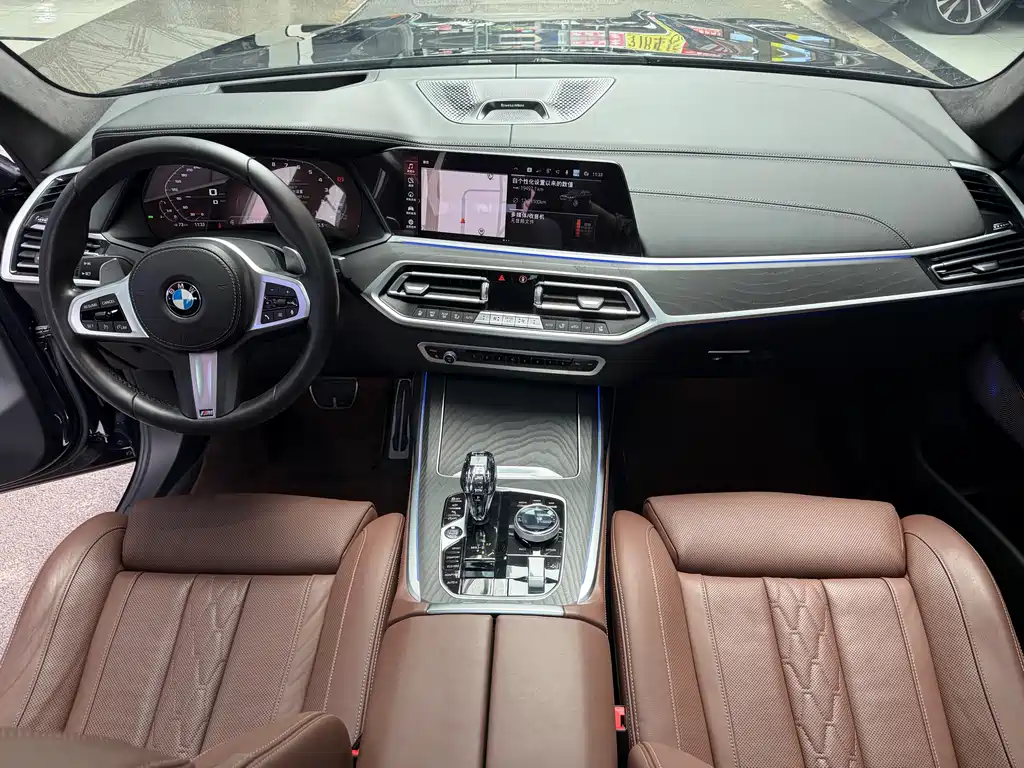 BMW X7 2021 — фото 12