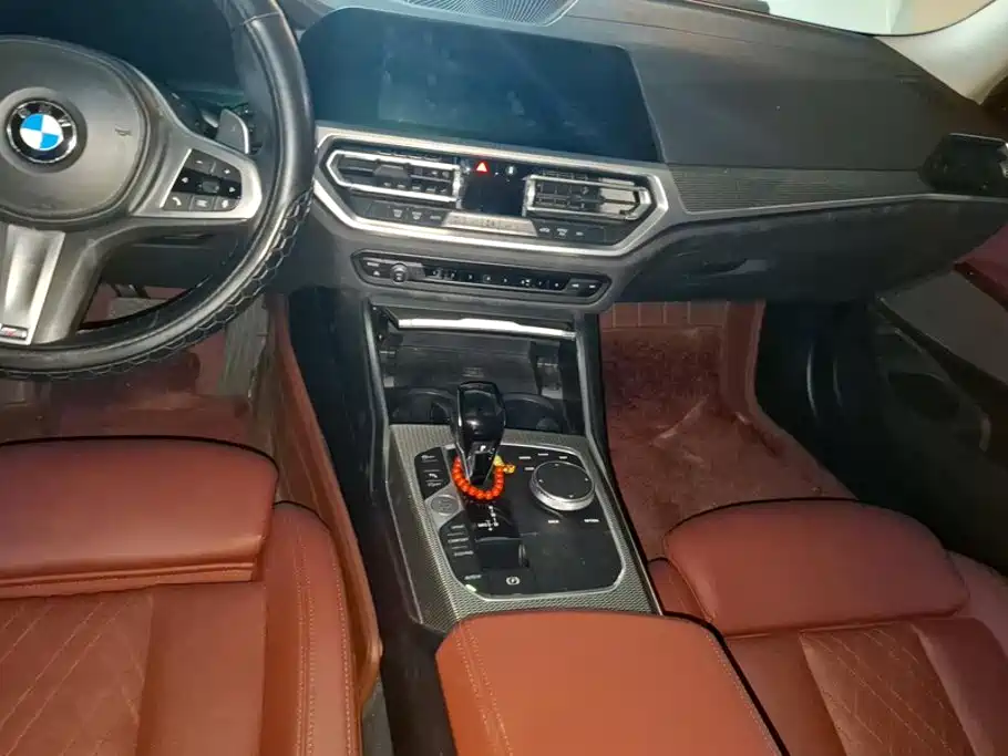 BMW 3 Series 2022 — фото 16