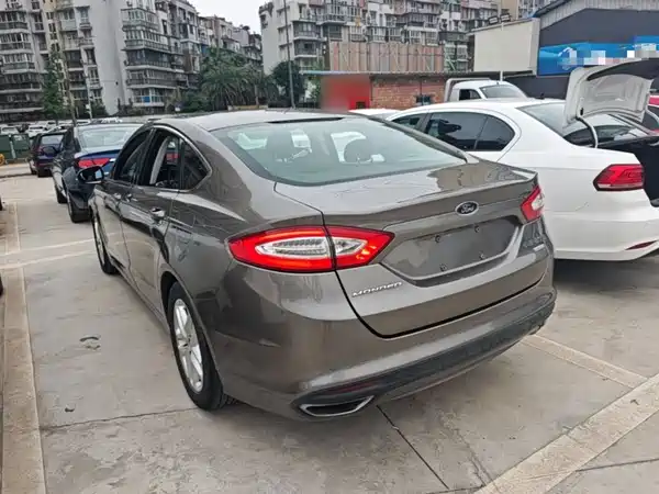 Ford Mondeo 2013