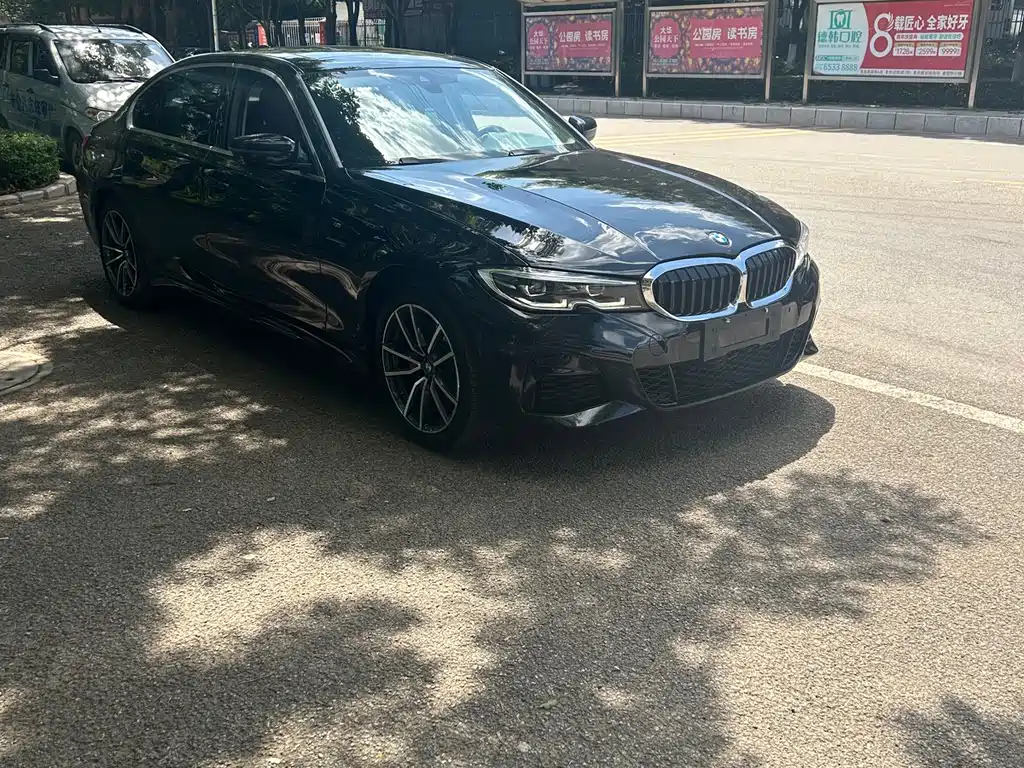 BMW 3 Series 2022