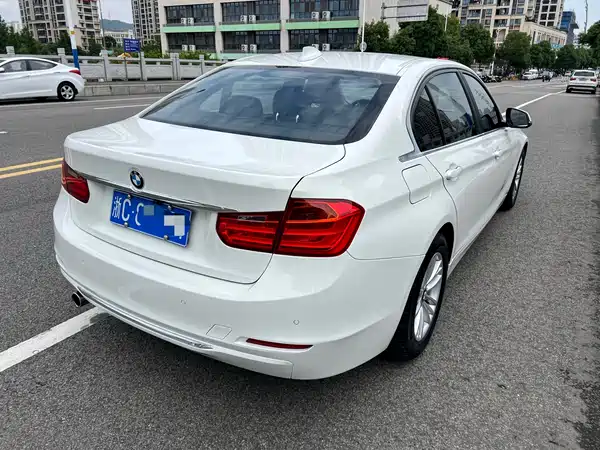 BMW 3 Series 2013