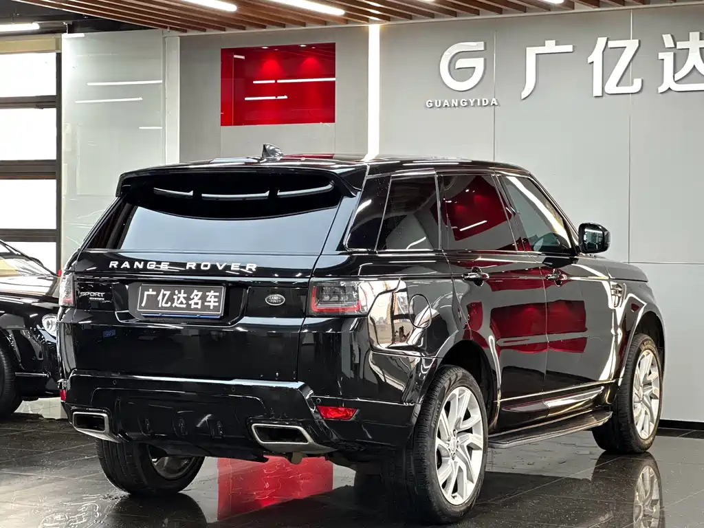 Land Rover Sport 2019 — фото 16