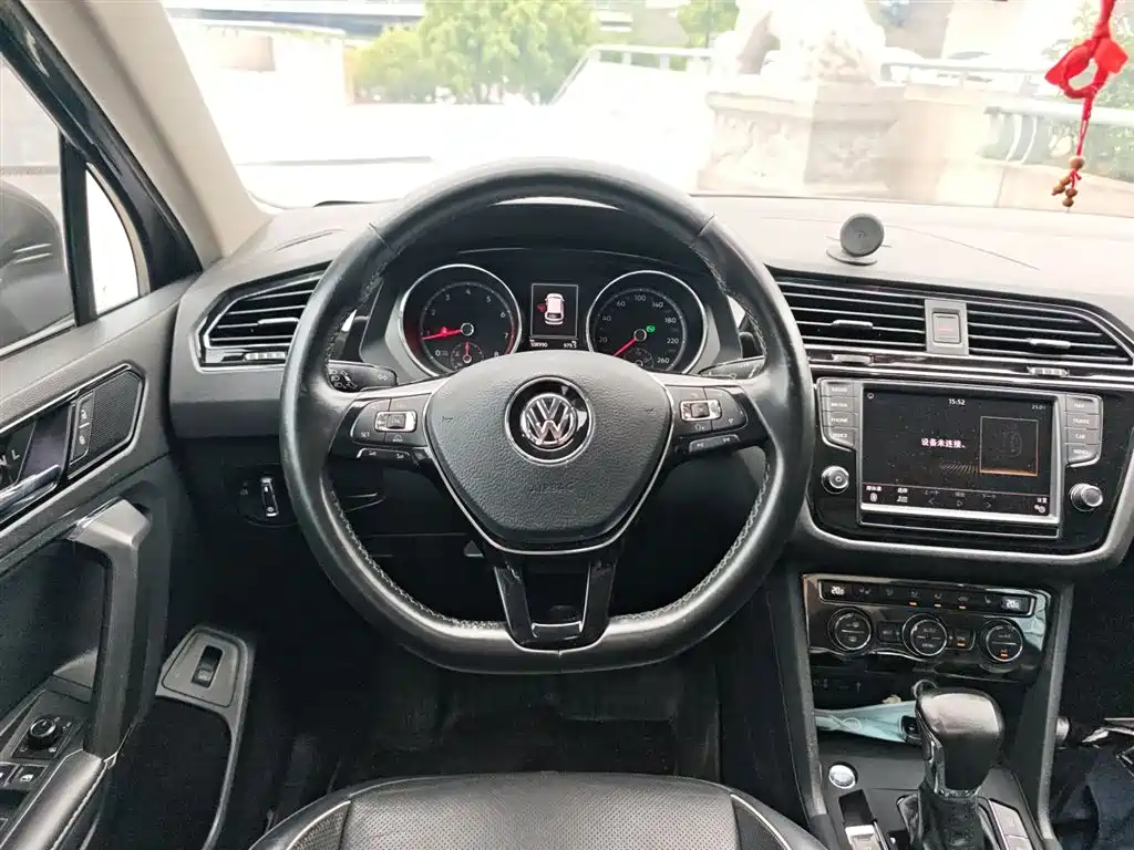 Volkswagen Tiguan L 2018 — фото 7
