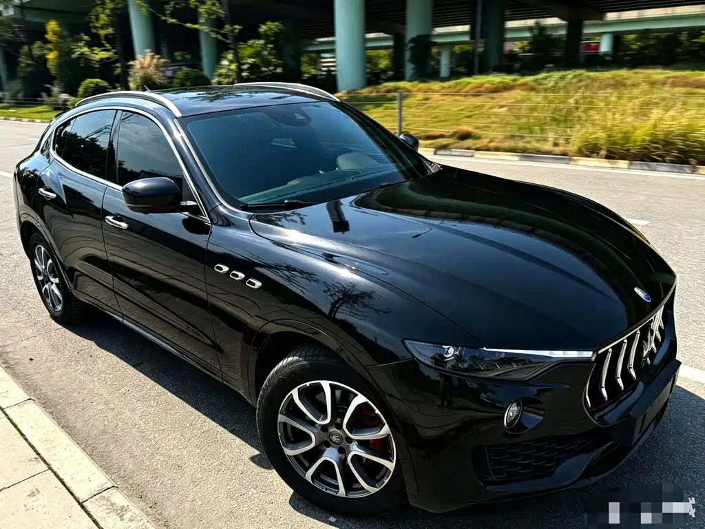Maserati Levante 2016 — фото 3