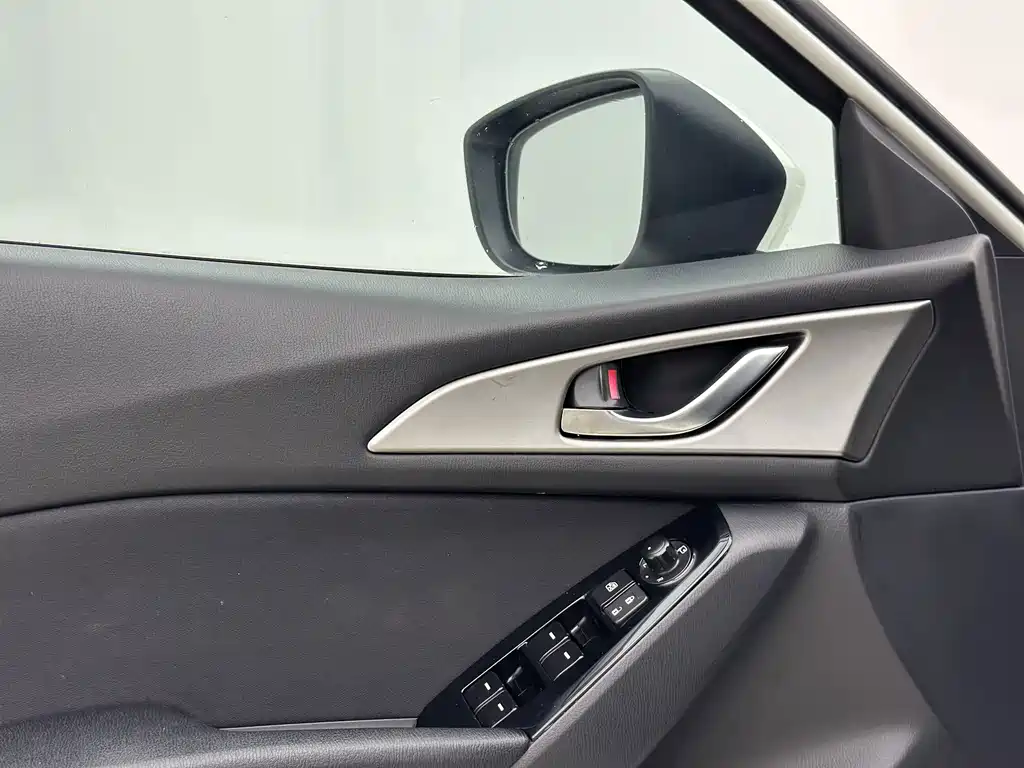 Mazda 3 Angkesela 2018 — фото 13