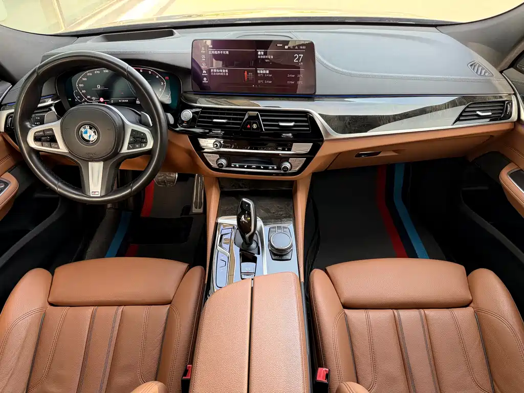 BMW 6 Series GT 2021 — фото 17