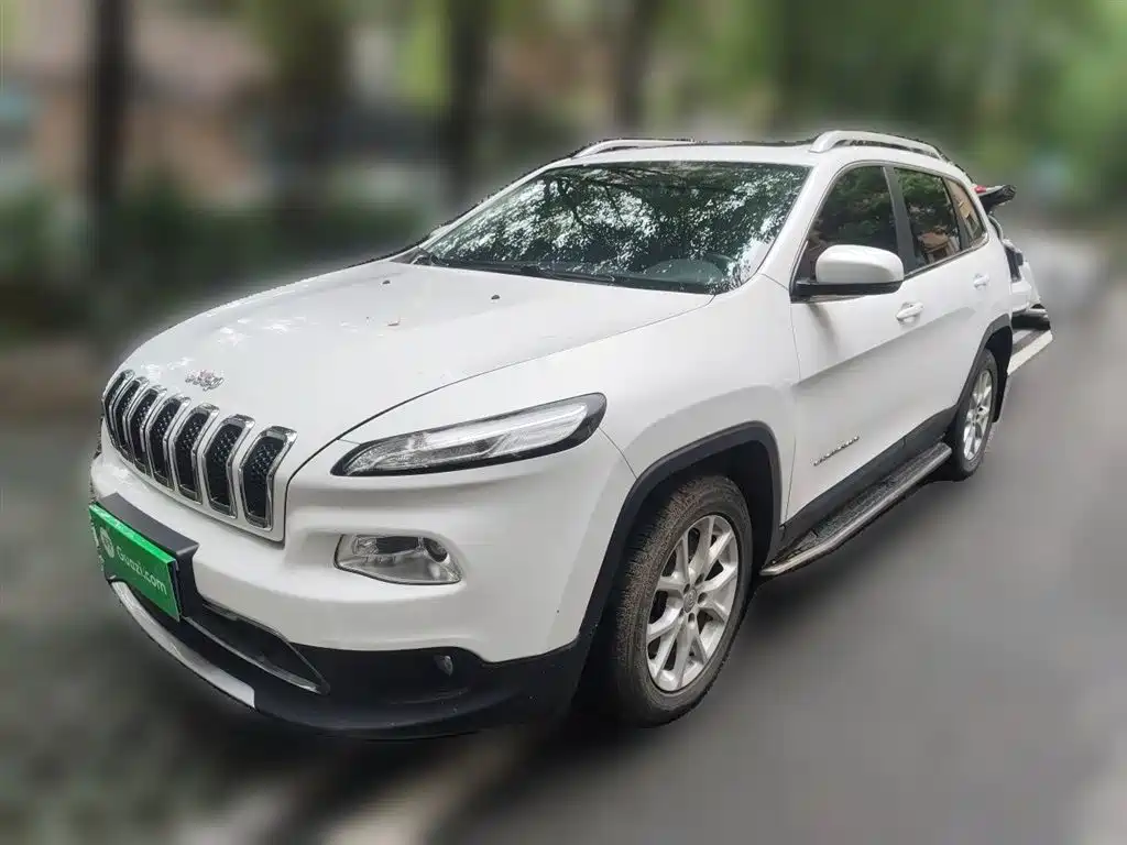 Jeep Cherokee 2018 — фото 1
