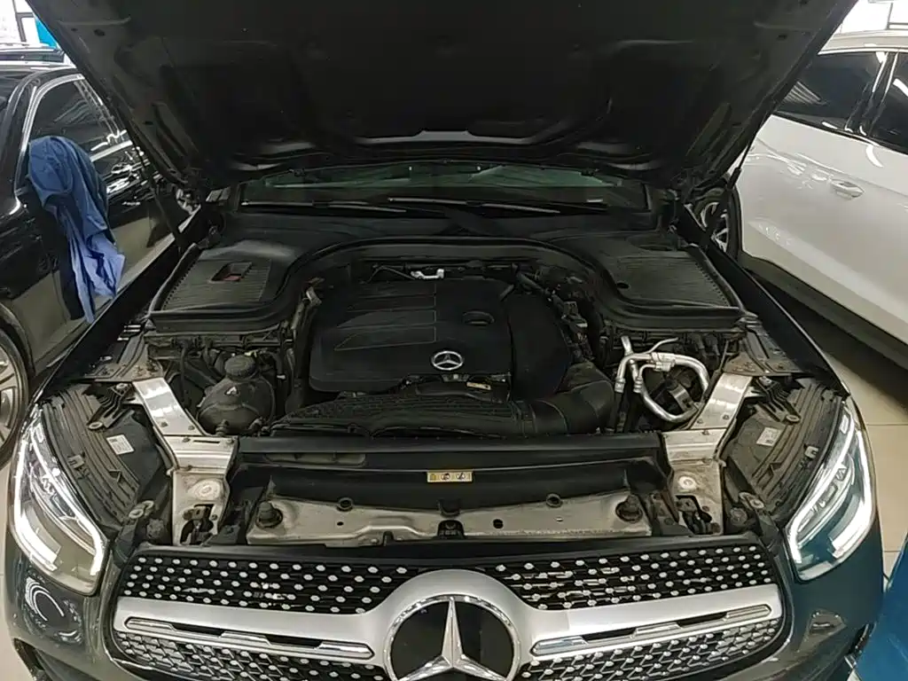 Mercedes-Benz GLC 2021 — фото 20