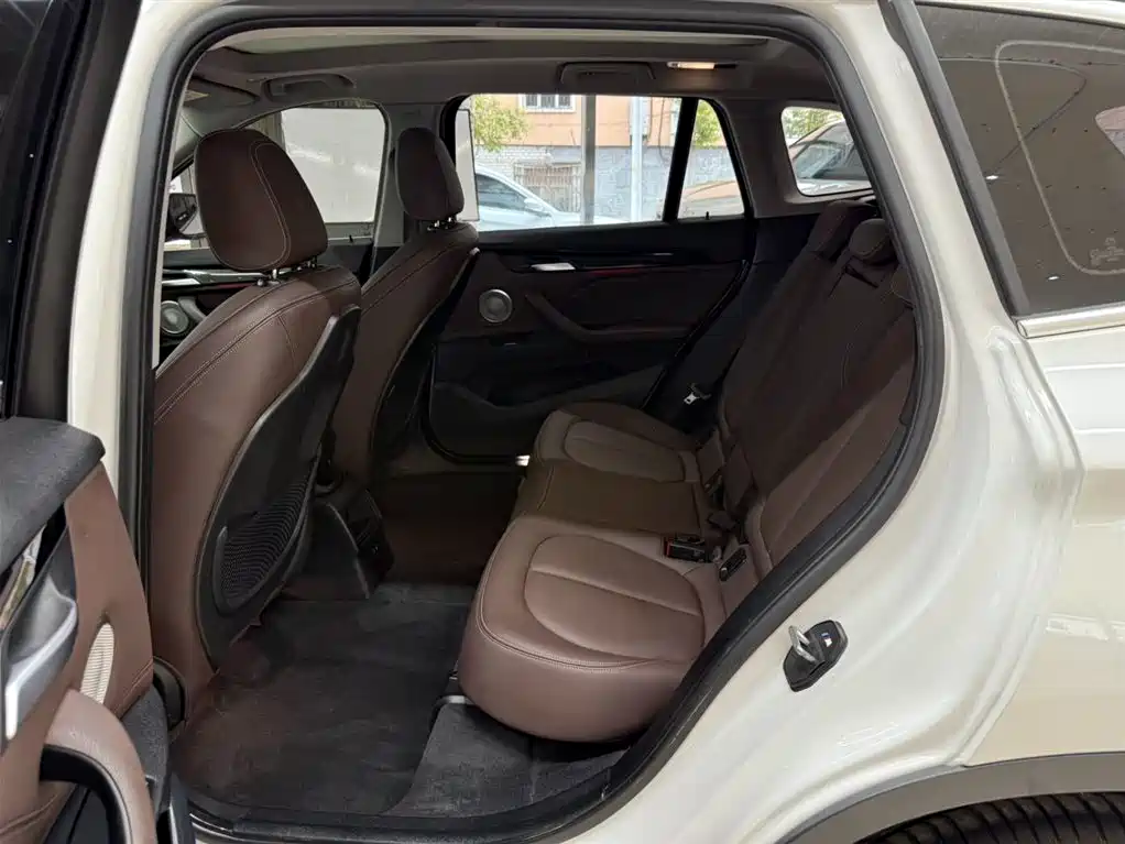 BMW X1 2023 — фото 18