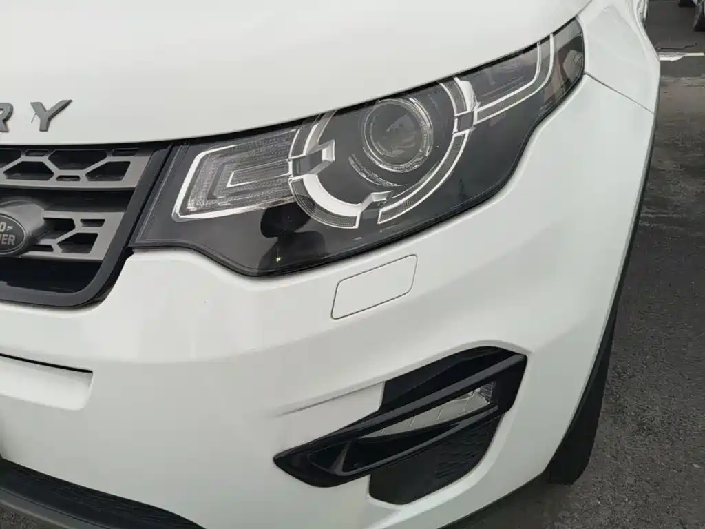 Land Rover Discovery Sport 2017 — фото 24